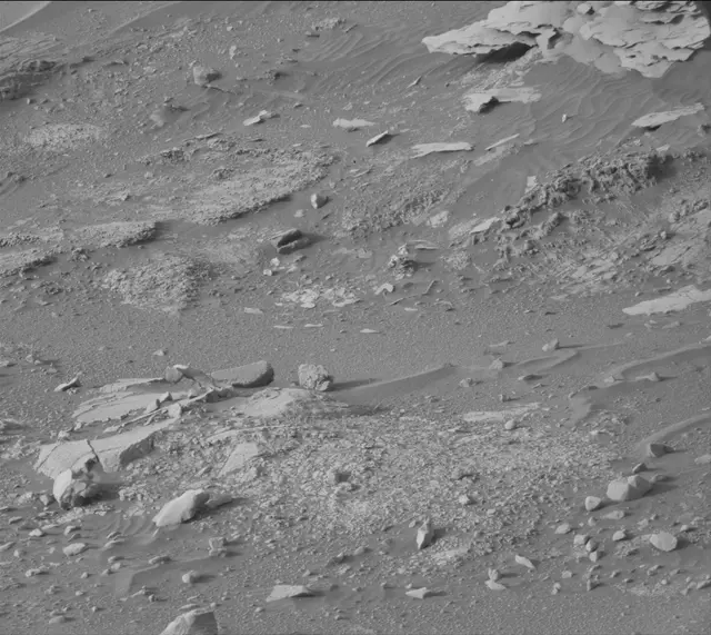 Sol 4298: Mast Camera (Mastcam)