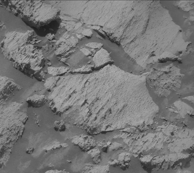 Sol 4298: Mast Camera (Mastcam)