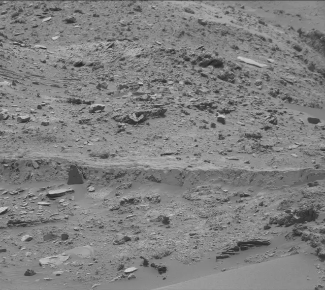 Sol 4300: Mast Camera (Mastcam)