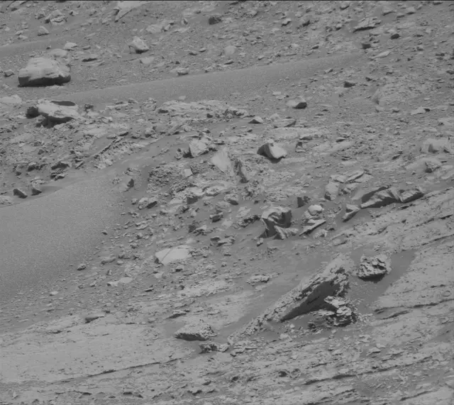 Sol 4300: Mast Camera (Mastcam)