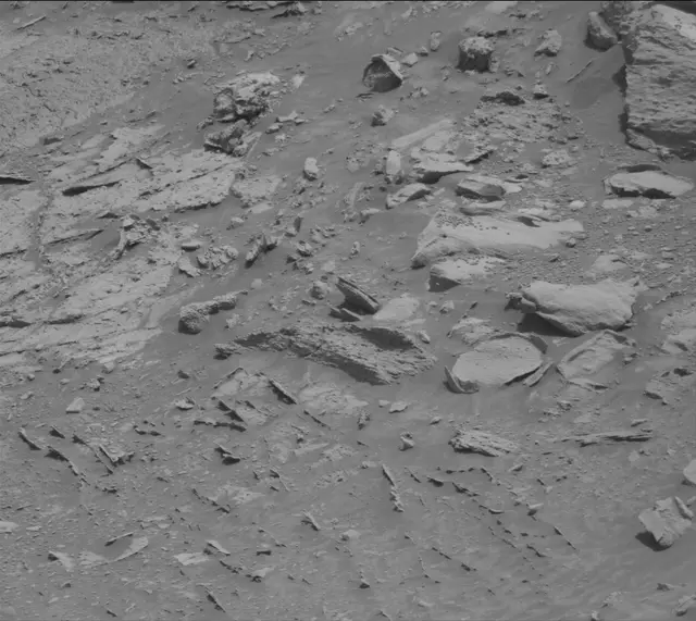 Sol 4300: Mast Camera (Mastcam)