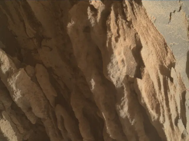 Sol 4300: Mars Hand Lens Imager (MAHLI)