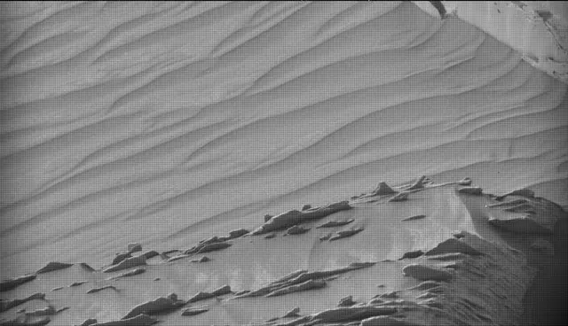 Sol 4301: Mast Camera (Mastcam)