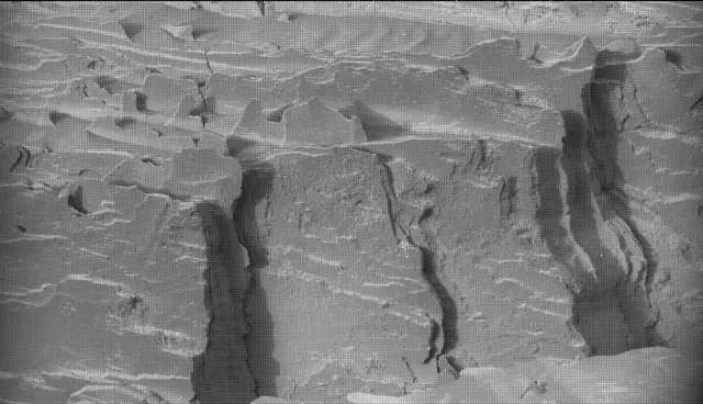 Sol 4301: Mast Camera (Mastcam)