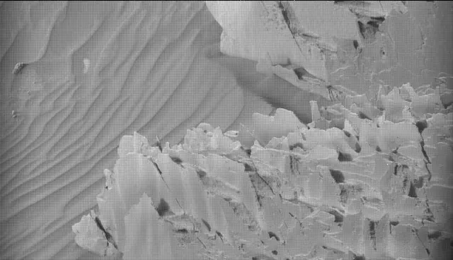 Sol 4301: Mast Camera (Mastcam)