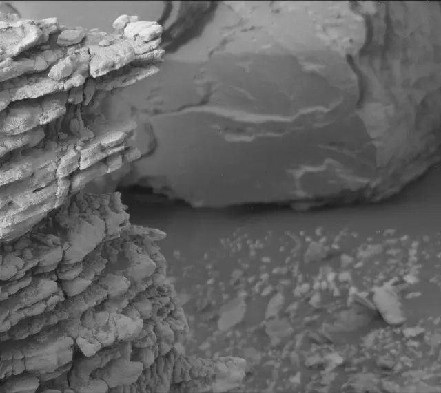 Sol 4301: Mast Camera (Mastcam)