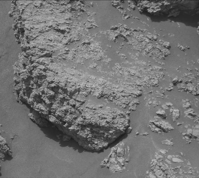 Sol 4301: Mast Camera (Mastcam)