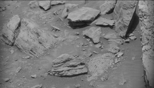Sol 4302: Mast Camera (Mastcam)