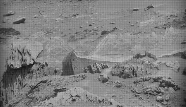 Sol 4302: Mast Camera (Mastcam)