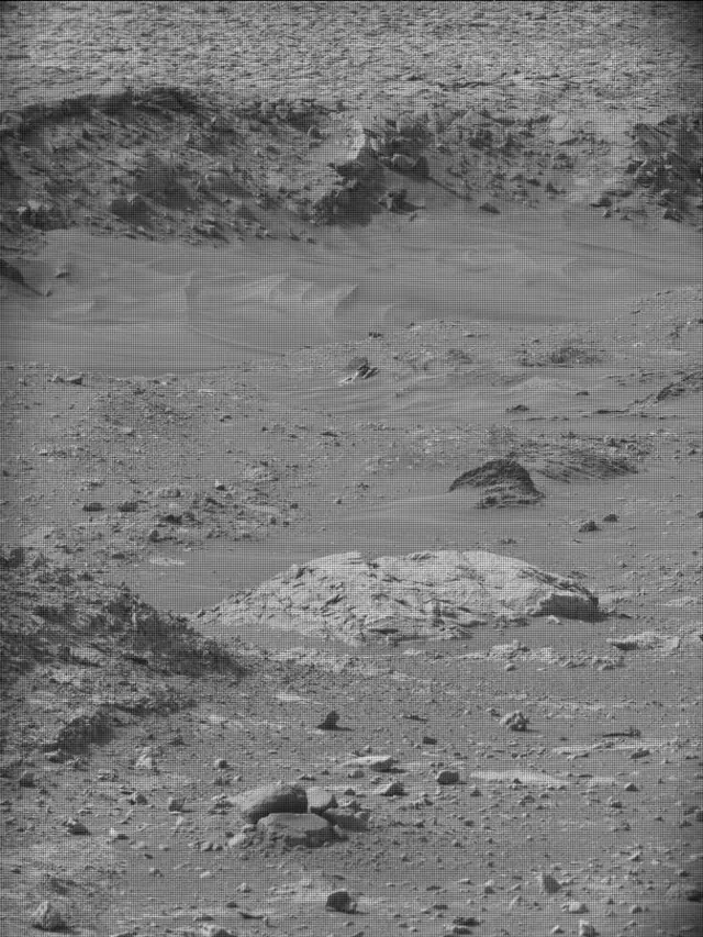 Sol 4302: Mast Camera (Mastcam)