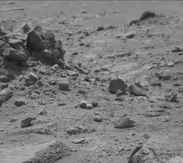 Sol 4302: Mast Camera (Mastcam)