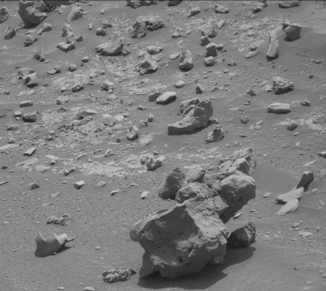 Sol 4302: Mast Camera (Mastcam)