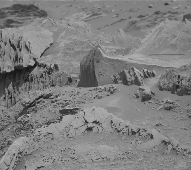 Sol 4302: Mast Camera (Mastcam)