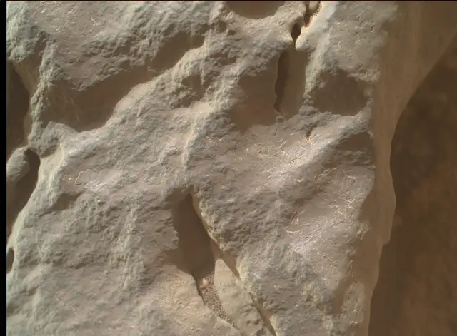 Sol 4302: Mars Hand Lens Imager (MAHLI)