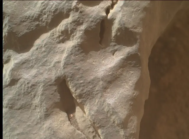 Sol 4302: Mars Hand Lens Imager (MAHLI)