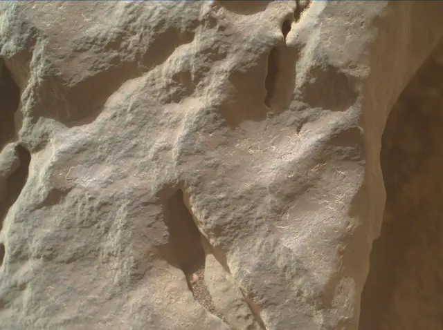 Sol 4302: Mars Hand Lens Imager (MAHLI)