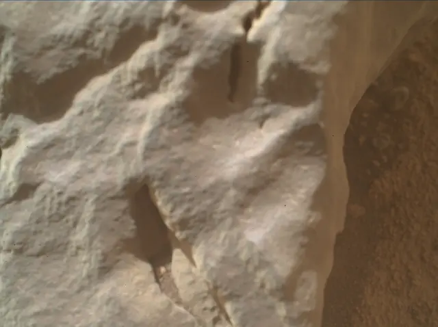 Sol 4302: Mars Hand Lens Imager (MAHLI)