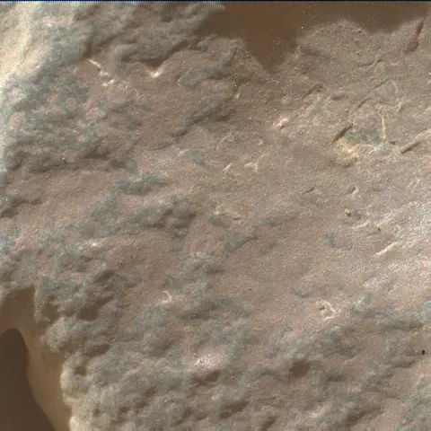Sol 4302: Mars Hand Lens Imager (MAHLI)