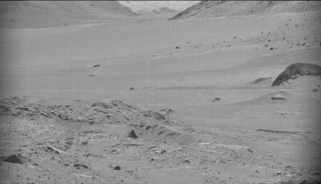 Sol 4304: Mast Camera (Mastcam)