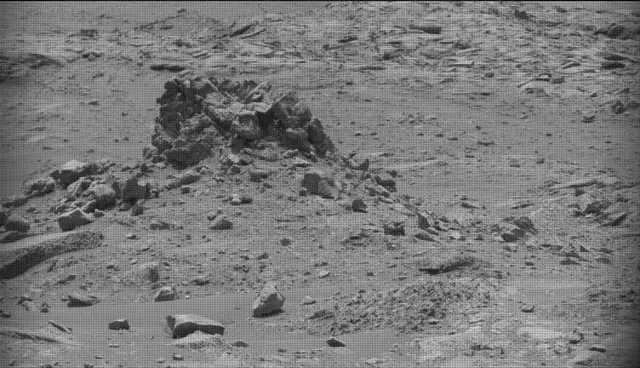 Sol 4304: Mast Camera (Mastcam)