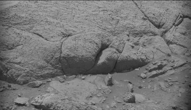 Sol 4304: Mast Camera (Mastcam)