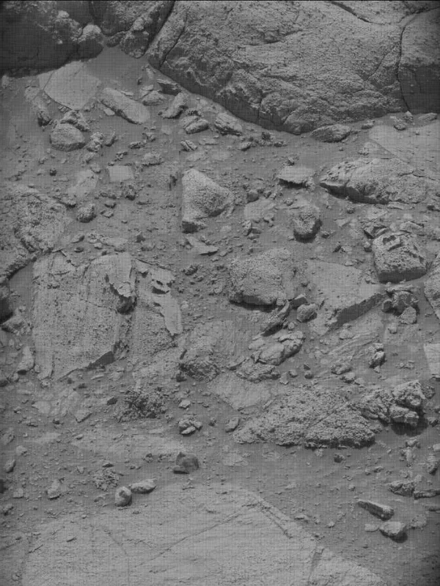 Sol 4304: Mast Camera (Mastcam)