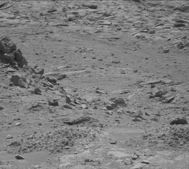 Sol 4304: Mast Camera (Mastcam)