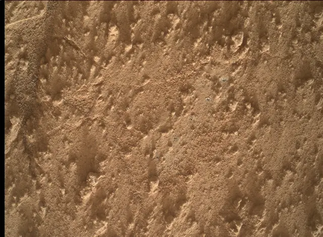 Sol 4304: Mars Hand Lens Imager (MAHLI)