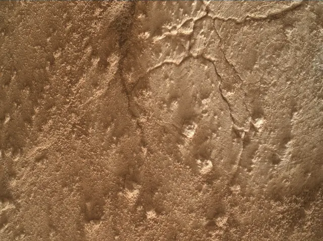 Sol 4304: Mars Hand Lens Imager (MAHLI)