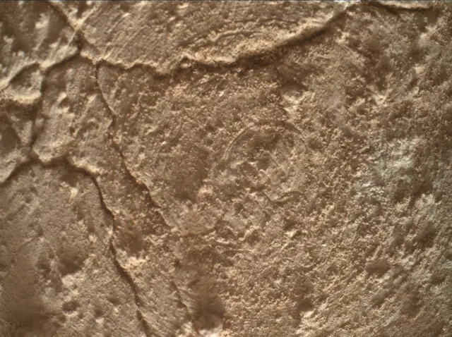 Sol 4304: Mars Hand Lens Imager (MAHLI)