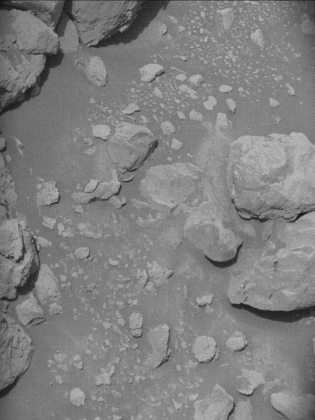 Sol 4305: Mast Camera (Mastcam)