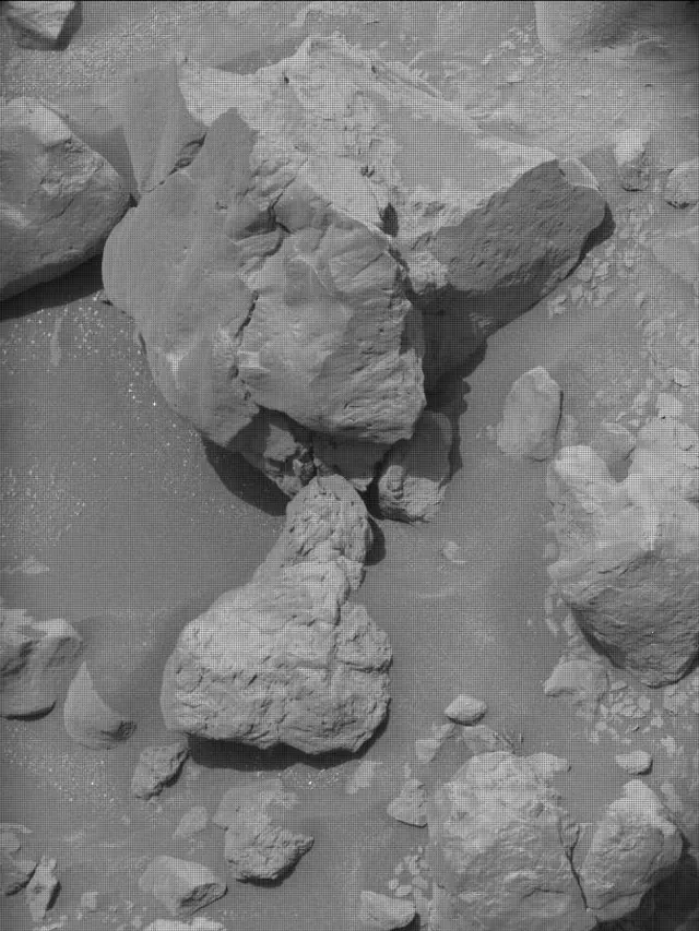Sol 4305: Mast Camera (Mastcam)