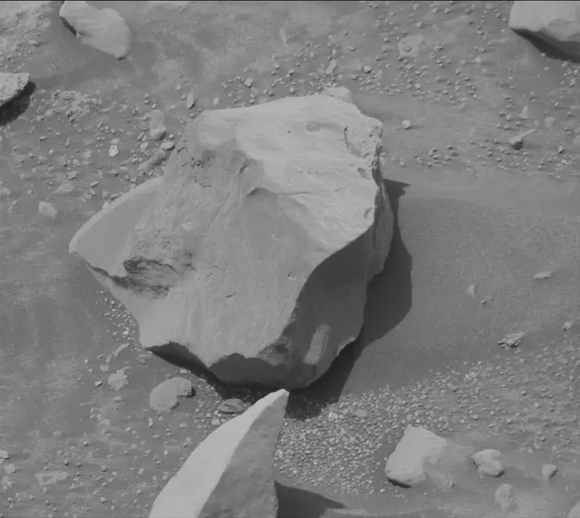 Sol 4305: Mast Camera (Mastcam)