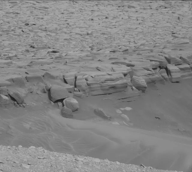 Sol 4307: Mast Camera (Mastcam)
