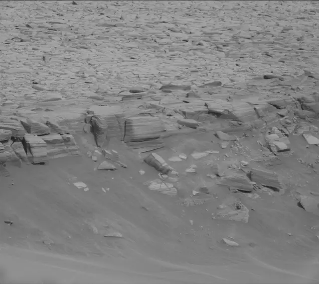 Sol 4307: Mast Camera (Mastcam)