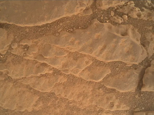 Sol 4307: Mars Hand Lens Imager (MAHLI)