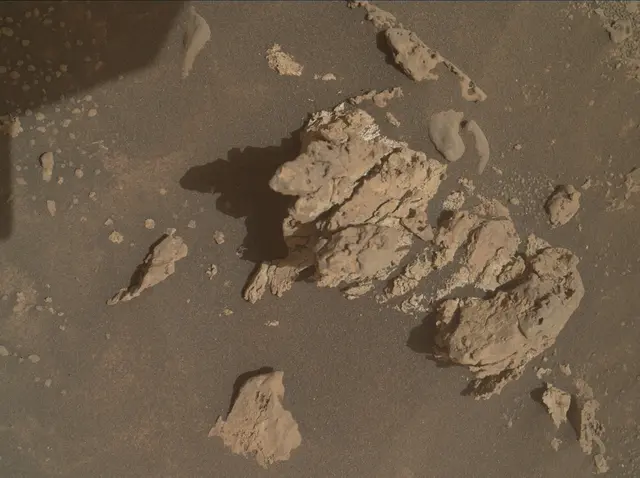 Sol 4307: Mars Hand Lens Imager (MAHLI)