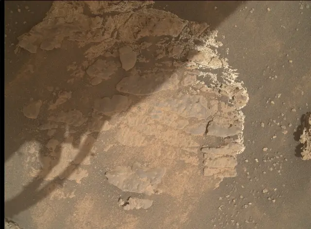 Sol 4307: Mars Hand Lens Imager (MAHLI)
