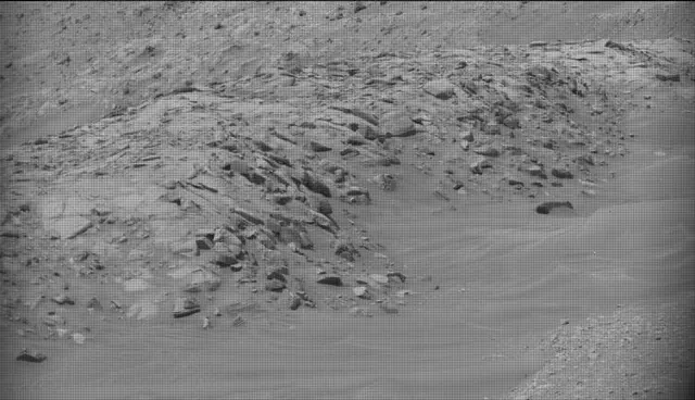 Sol 4309: Mast Camera (Mastcam)