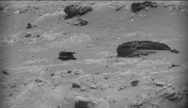 Sol 4309: Mast Camera (Mastcam)