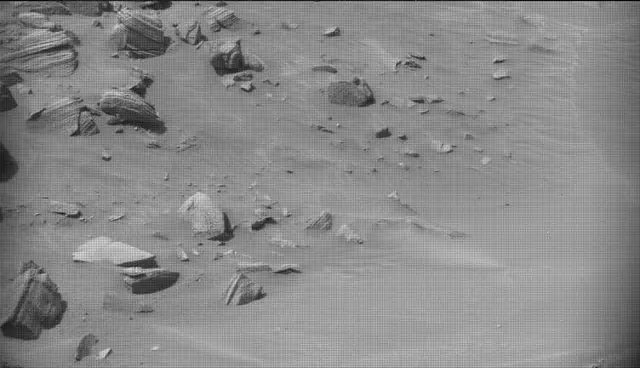 Sol 4309: Mast Camera (Mastcam)