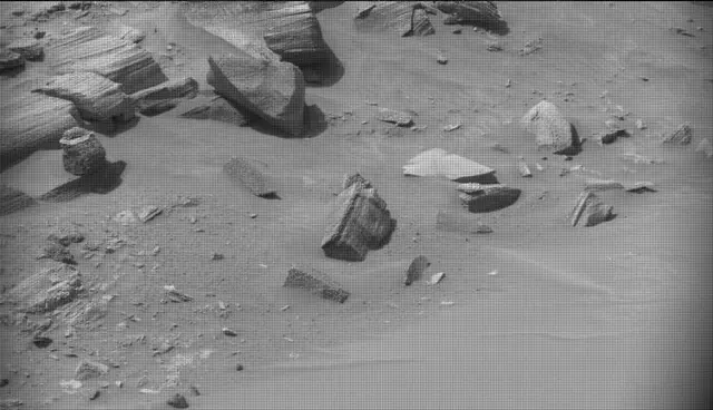 Sol 4309: Mast Camera (Mastcam)