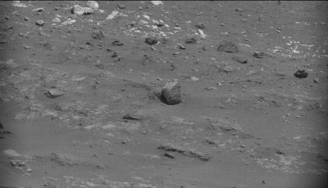 Sol 4309: Mast Camera (Mastcam)