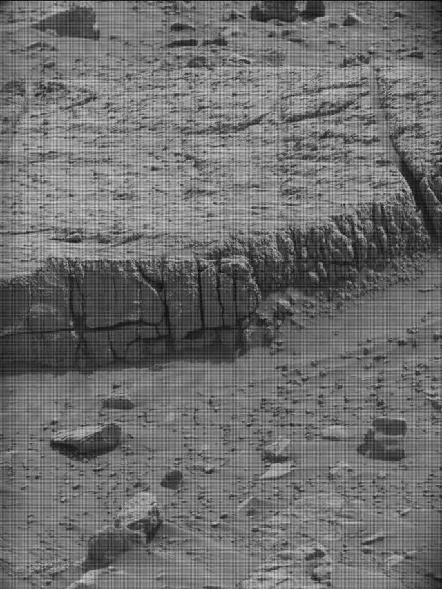 Sol 4309: Mast Camera (Mastcam)
