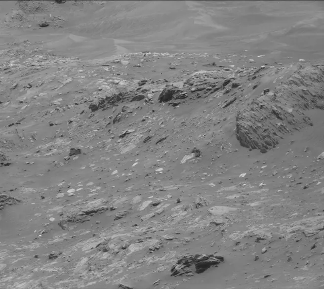 Sol 4309: Mast Camera (Mastcam)