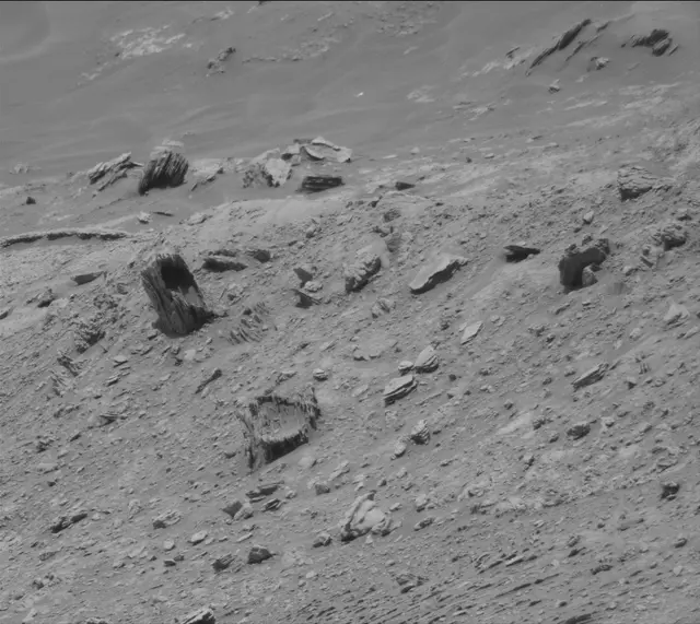 Sol 4309: Mast Camera (Mastcam)