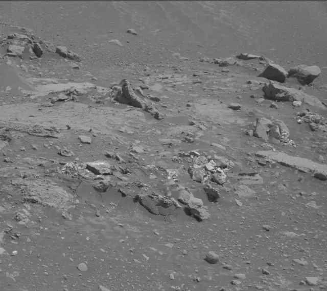Sol 4309: Mast Camera (Mastcam)