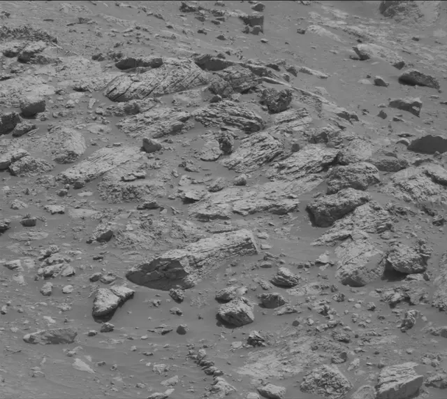 Sol 4309: Mast Camera (Mastcam)