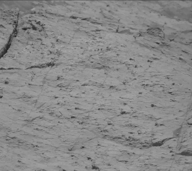 Sol 4309: Mast Camera (Mastcam)