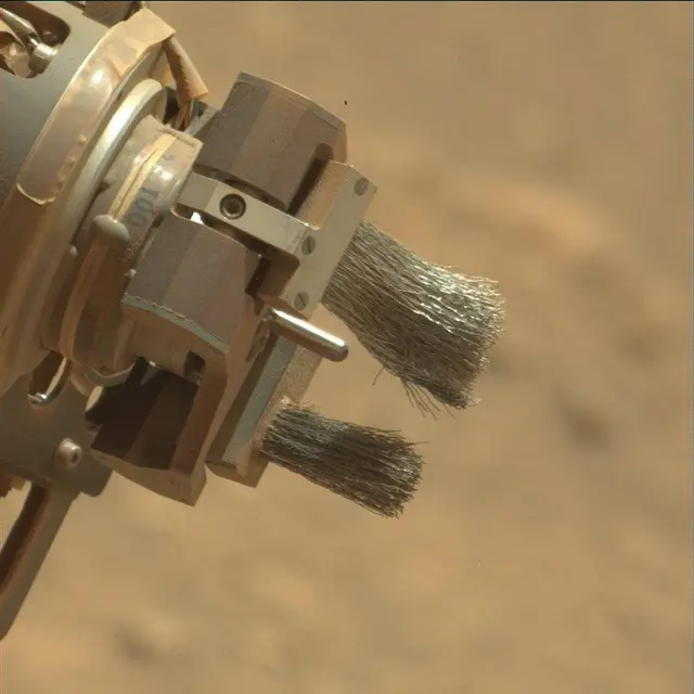Sol 4309: Mast Camera (Mastcam)